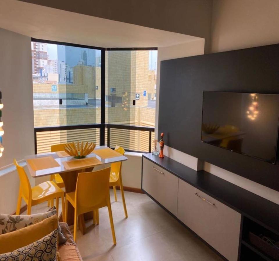 Excelente Localizacao Na Barra -Climatizado-Garagem Apartman Salvador Kültér fotó